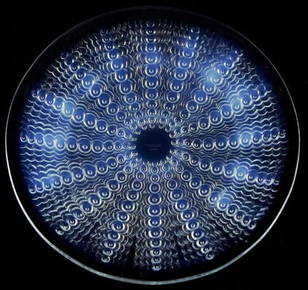 R. Lalique Oursins Plate