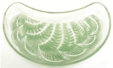 R. Lalique Paimpol Plate