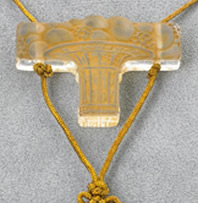 R. Lalique Panier De Fruits Pendant