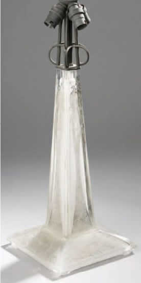 R. Lalique Paons Lamp