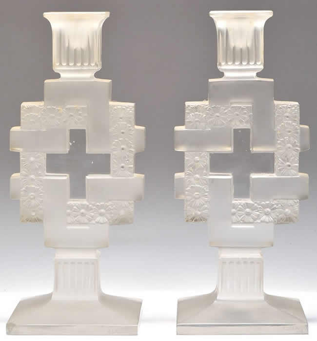 R. Lalique Paquerettes Candleholder