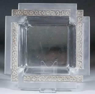 R. Lalique Paquerettes-2 Plate
