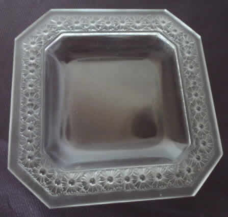 Rene Lalique Paquerettes Plate 