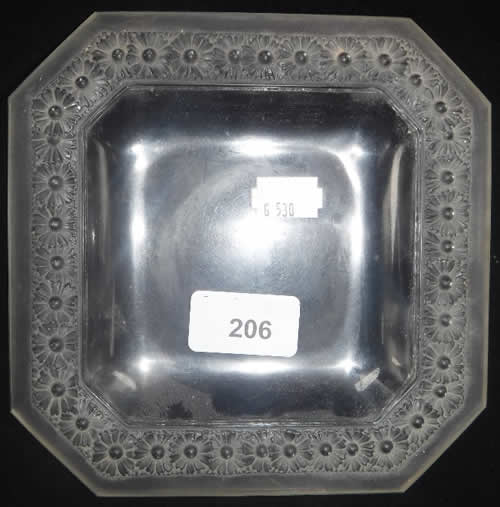 Rene Lalique Paquerettes Plate 