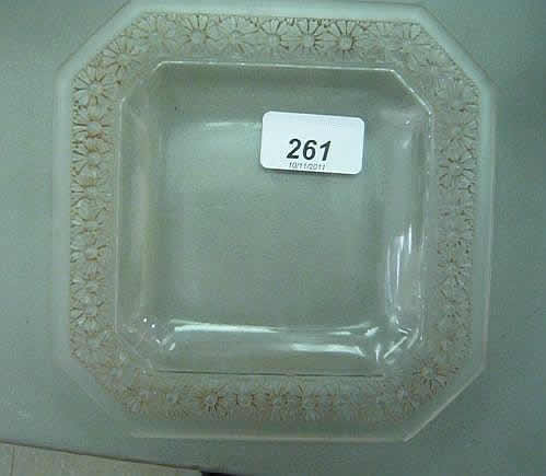 Rene Lalique Paquerettes Plate 