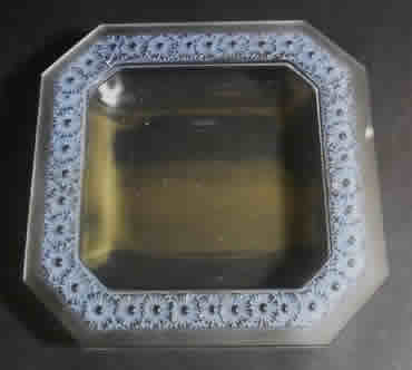 Rene Lalique Paquerettes Plate 