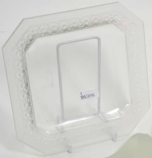 R. Lalique Paquerettes Square Plate
