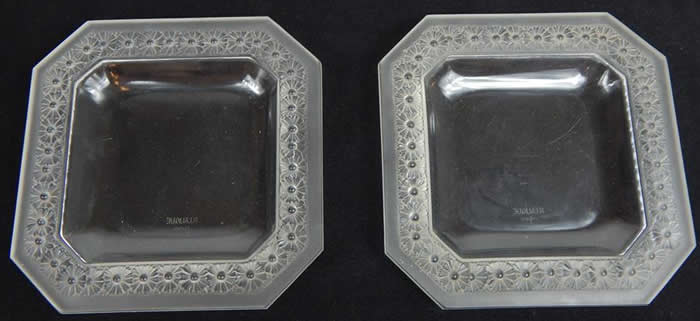 Rene Lalique Paquerettes Square Plate 