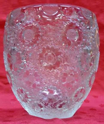 R. Lalique Paquerettes Vase