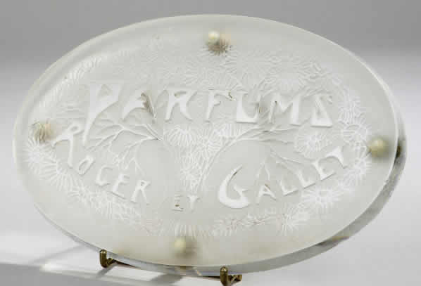 R. Lalique Parfums Roger Et Gallet Sign