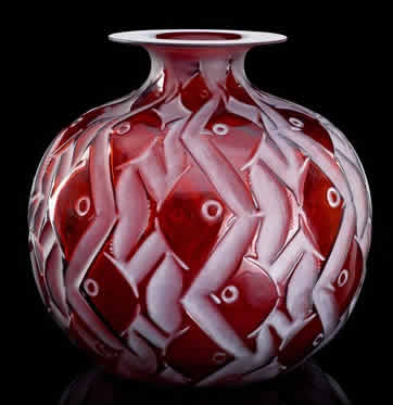 R. Lalique Penthievre Vase