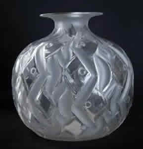 R. Lalique Penthievre Vase