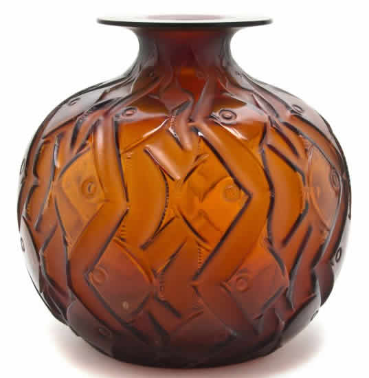 R. Lalique Penthievre Vase