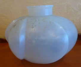 R. Lalique Perigord Vase