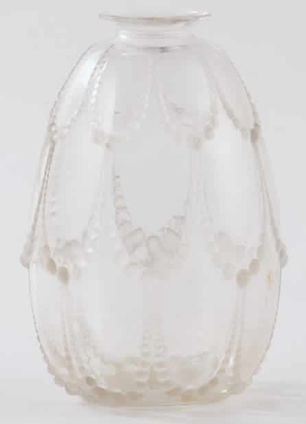 R. Lalique Perles Vase