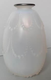 R. Lalique Perles Vase
