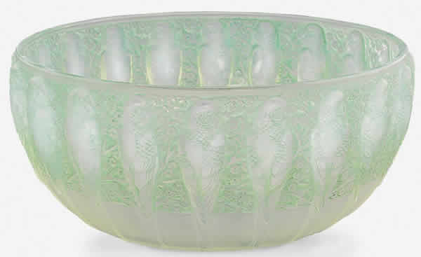 R. Lalique Perruches Bowl