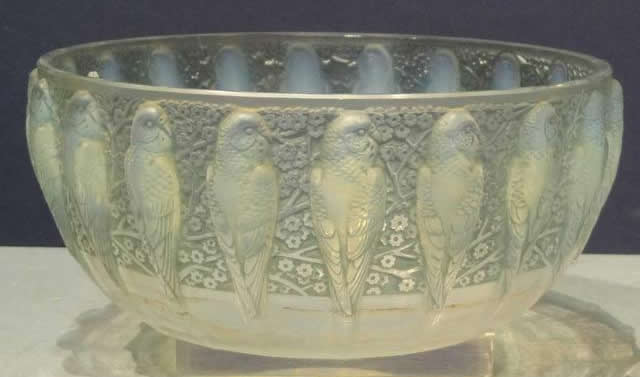 R. Lalique Perruches Bowl