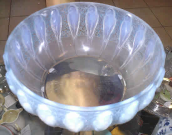 R. Lalique Perruches Bowl
