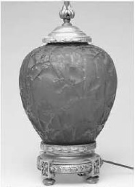 Rene Lalique Perruches Vase Lamp