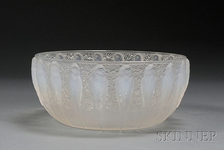 R. Lalique Perruches Bowl