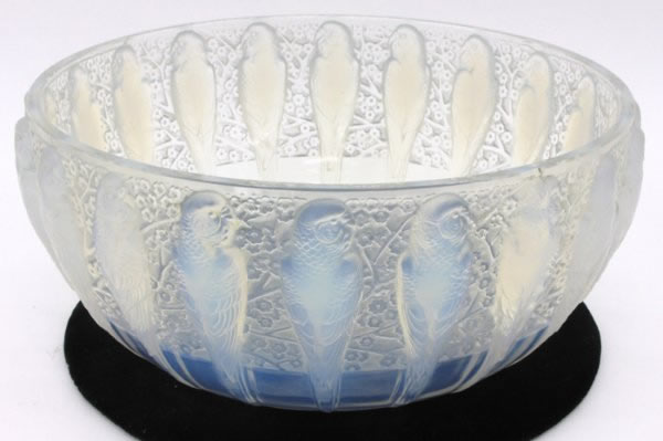 R. Lalique Perruches Bowl