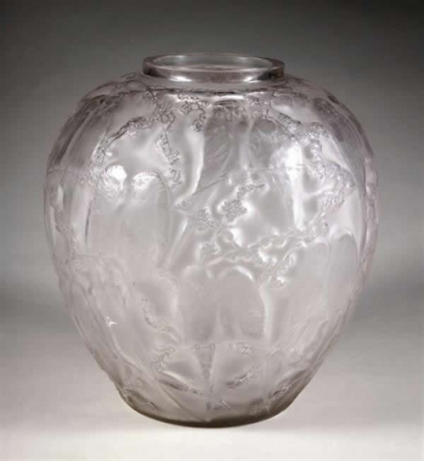 Rene Lalique Perruches Vase
