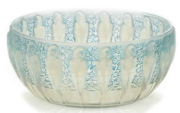 R. Lalique Perruches Bowl