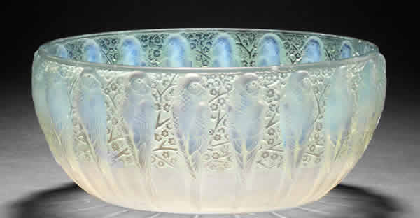 R. Lalique Perruches Bowl