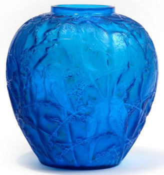 R. Lalique Perruches Vase