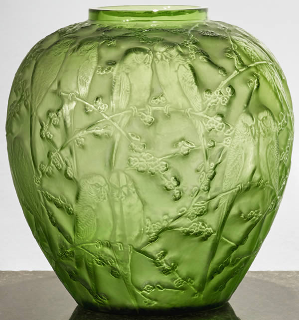 R. Lalique Perruches Vase