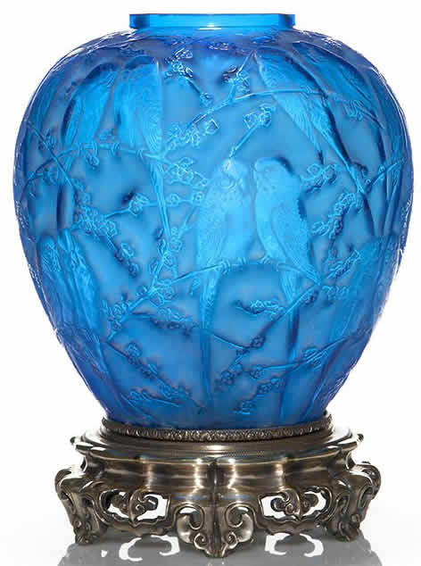 R. Lalique Perruches Vase