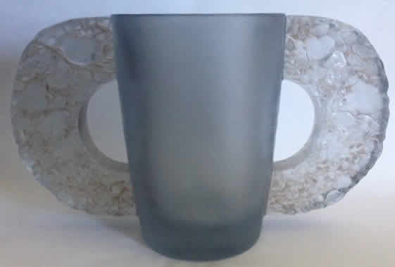 R. Lalique Petrarque Vase