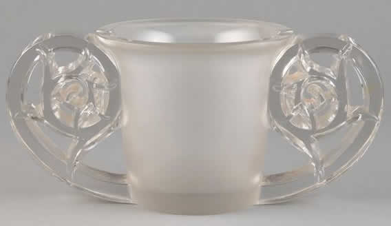R. Lalique Pierrefonds Vase