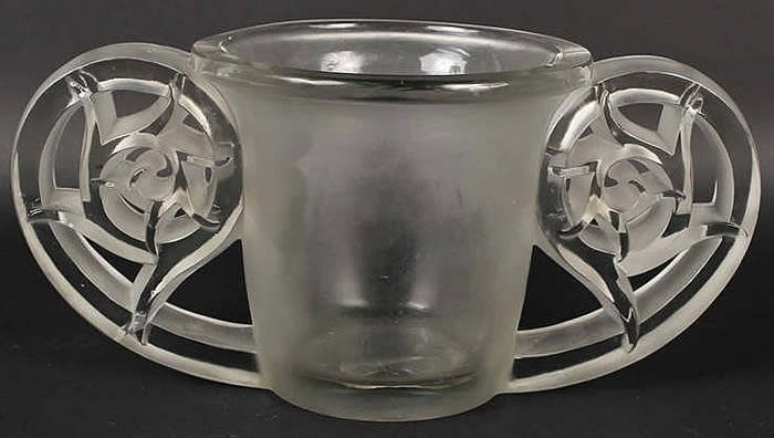 R. Lalique Pierrefonds Vase
