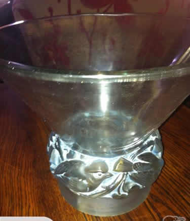 R. Lalique Pinsons Vase