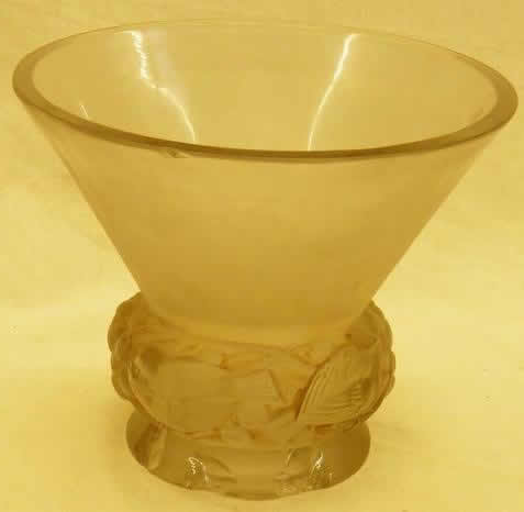 R. Lalique Pinsons Vase