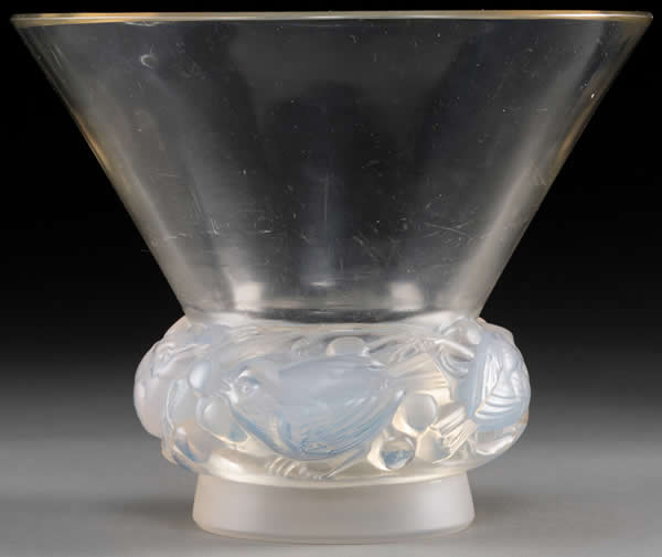 R. Lalique Pinsons Vase