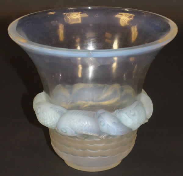 R. Lalique Piriac Vase