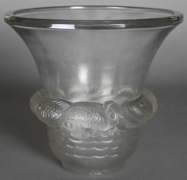 R. Lalique Piriac Vase