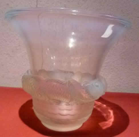 R. Lalique Piriac Vase