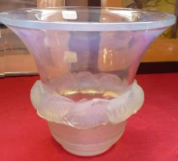 R. Lalique Piriac Vase