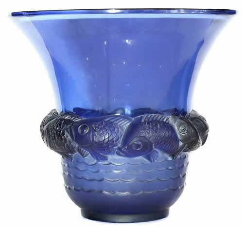 R. Lalique Piriac Vase