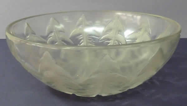 R. Lalique Pissenlit Bowl