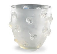 R. Lalique Pivoines Vase