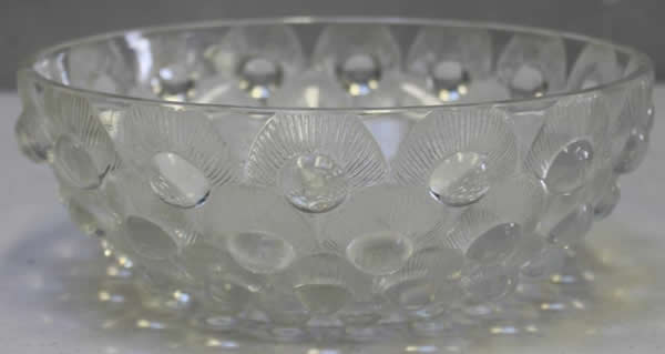 Rene Lalique Plumes De Paon Bowl 