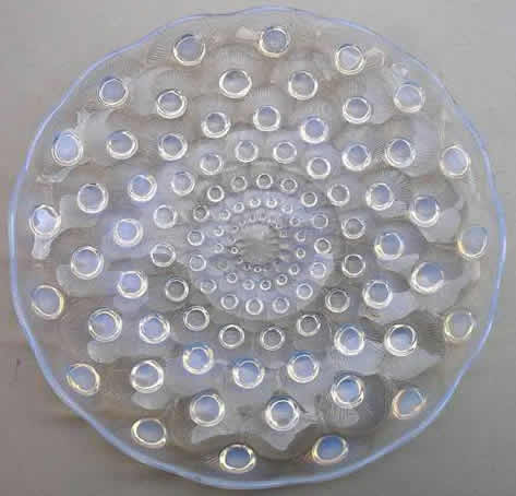 R. Lalique Plumes De Paon Plate