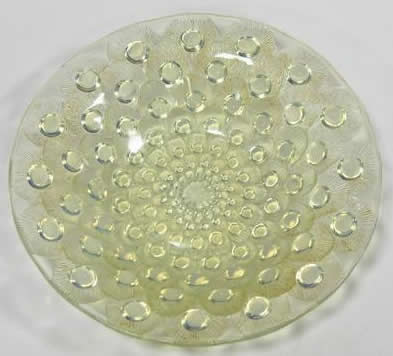 R. Lalique Plumes De Paon Coupe Ouverte
