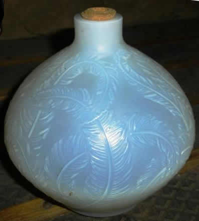 R. Lalique Plumes Vase