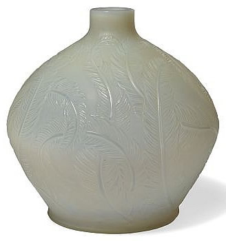 R. Lalique Plumes Vase